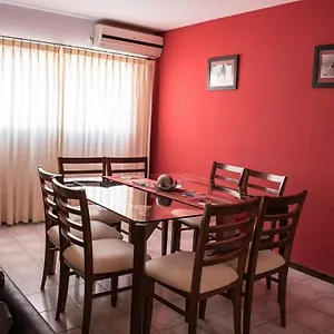 Apartamento Amplio Departamento -excelente Ubicacion- Con Cochera, Mendoza
